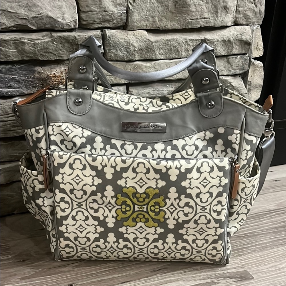Petunia pickle bottom diaper bag